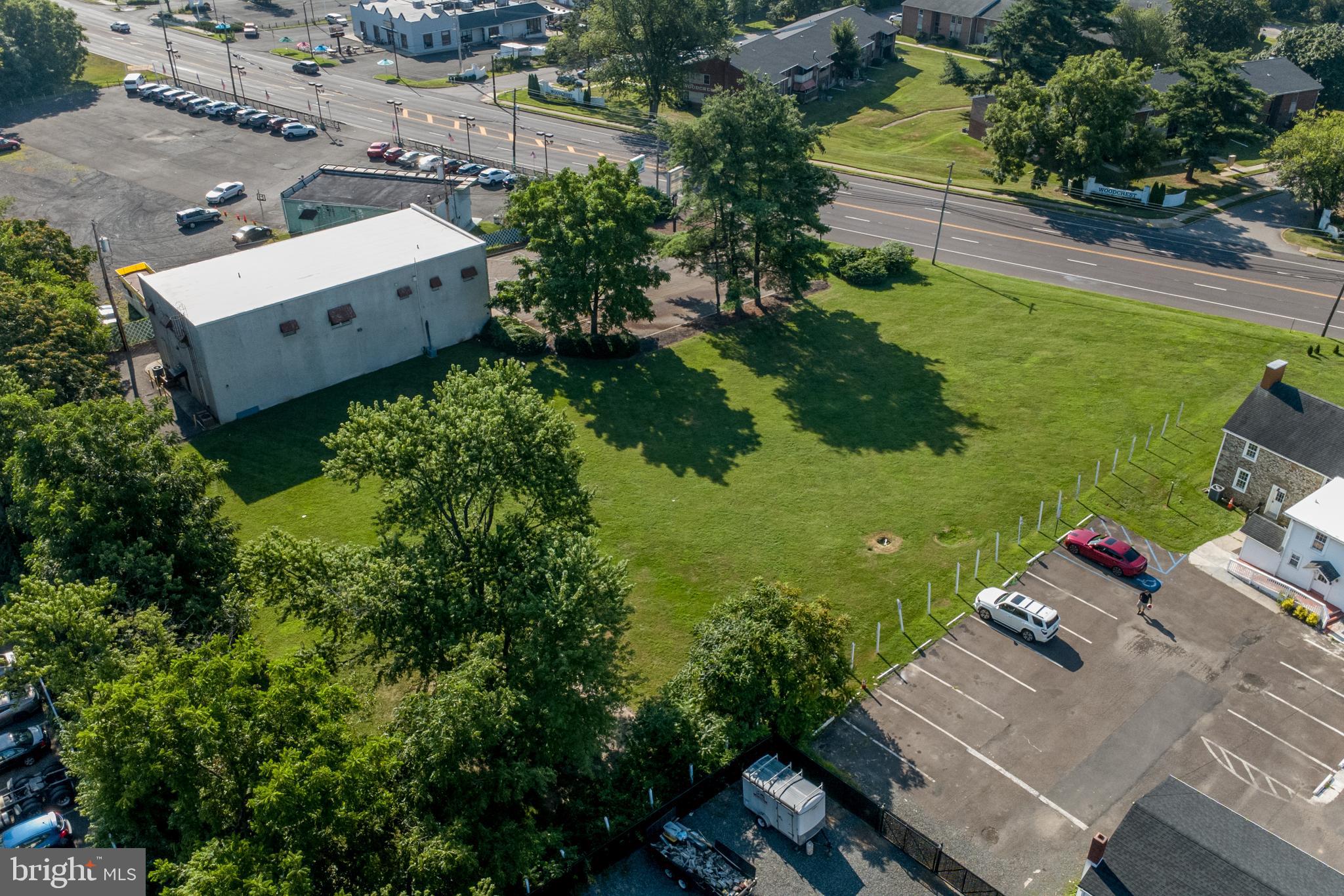 FAIRLESS HILLS - Commercial Sale