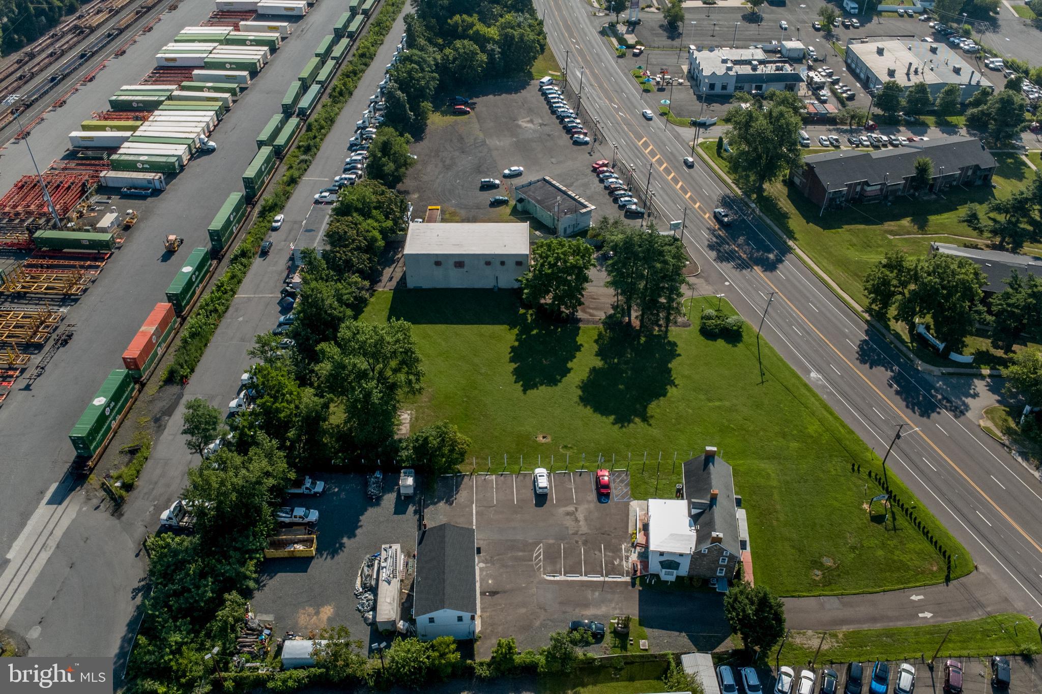 FAIRLESS HILLS - Commercial Sale