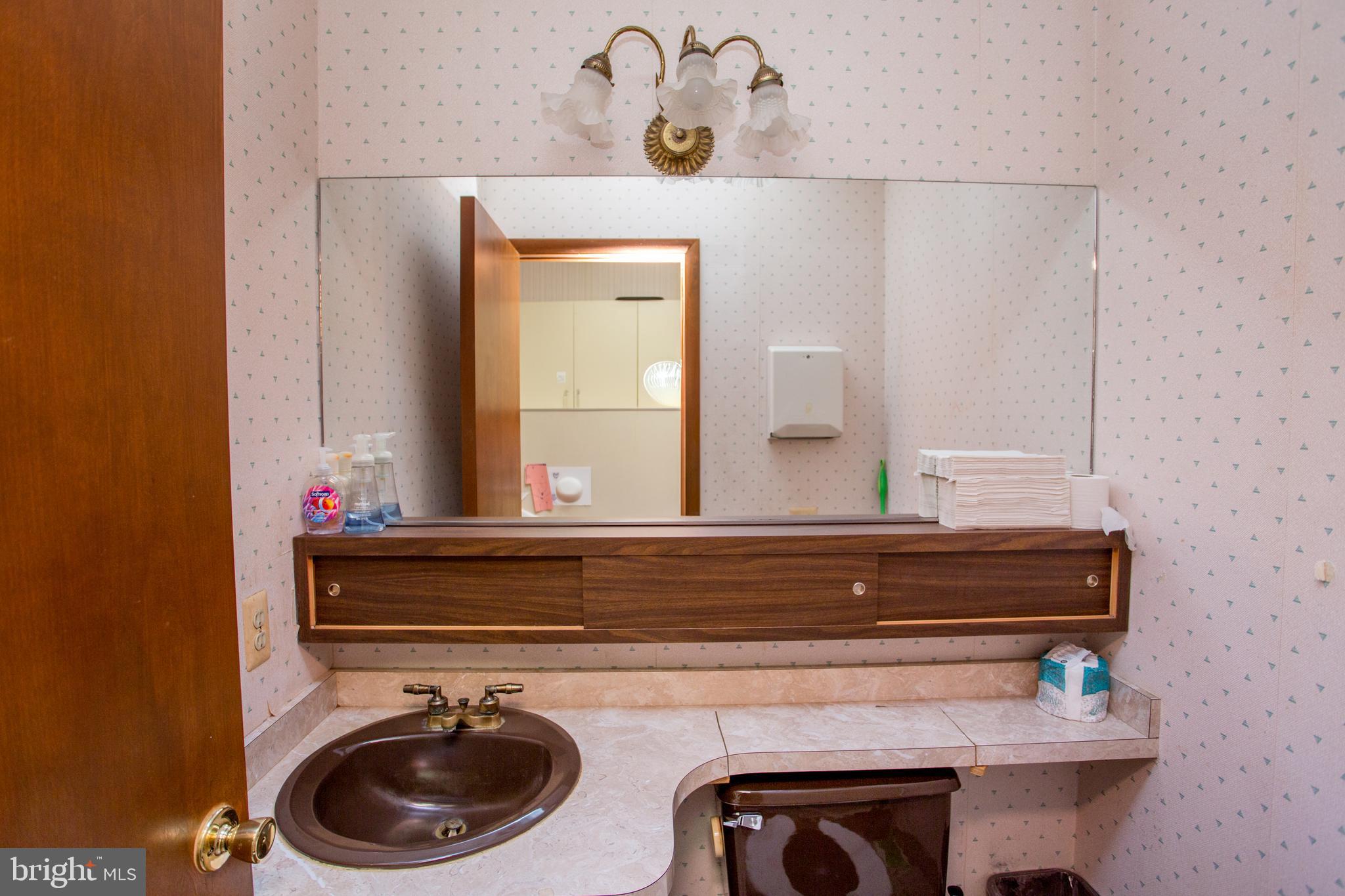 FAIRLESS HILLS - Commercial Sale