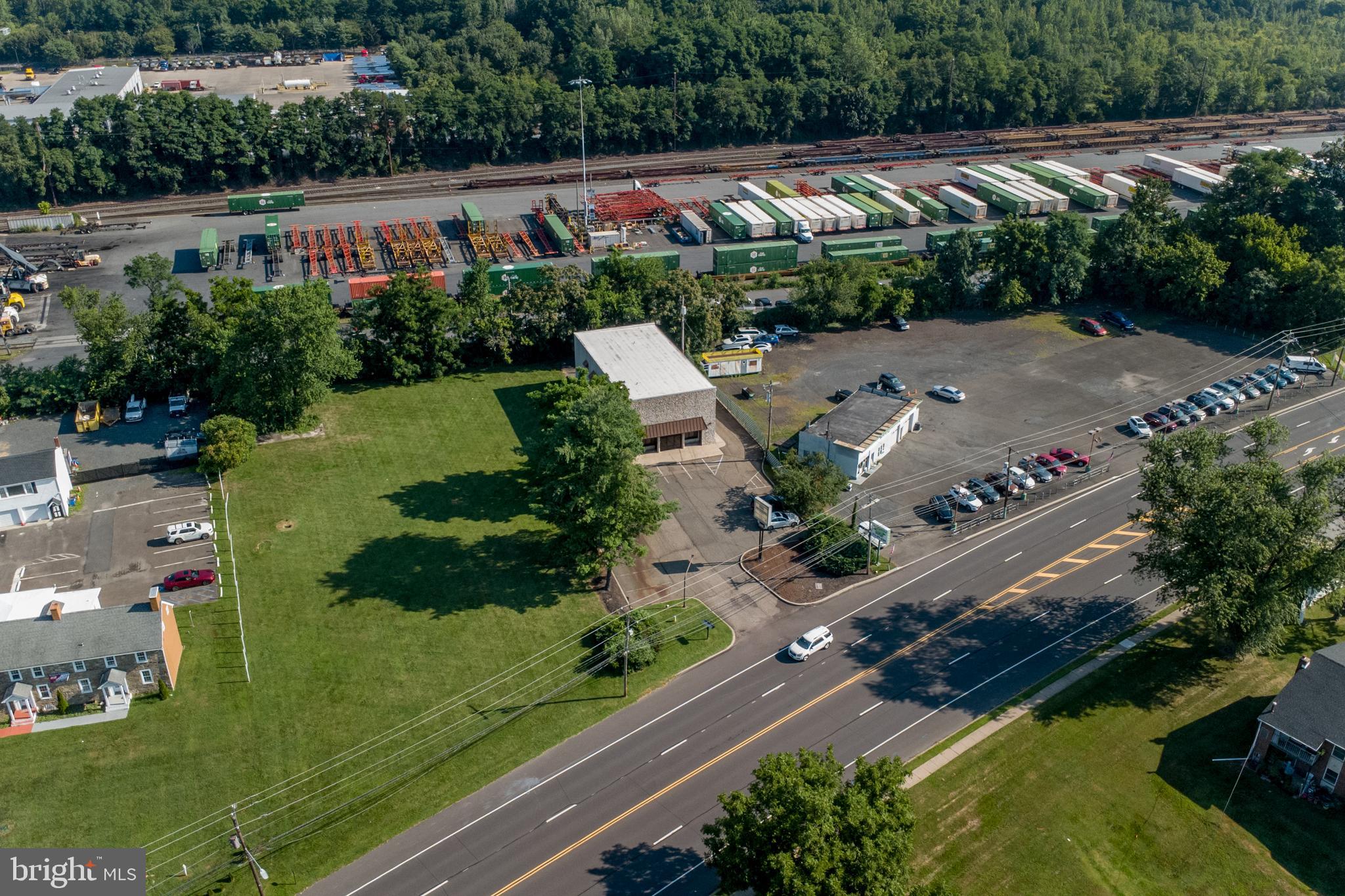 FAIRLESS HILLS - Commercial Sale