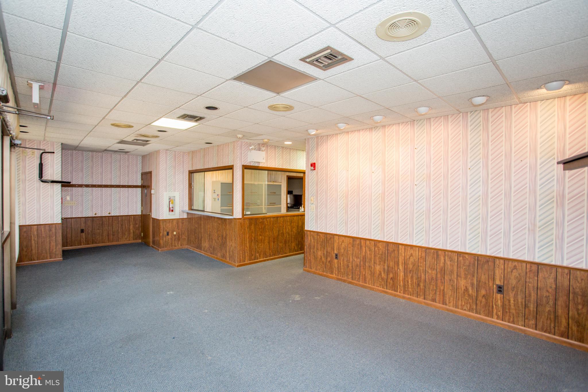 FAIRLESS HILLS - Commercial Sale