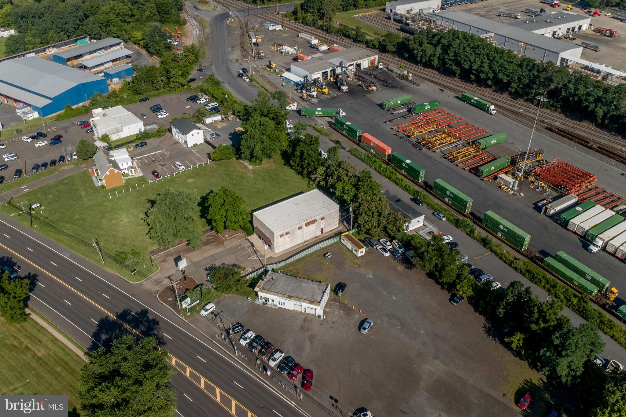 FAIRLESS HILLS - Commercial Sale