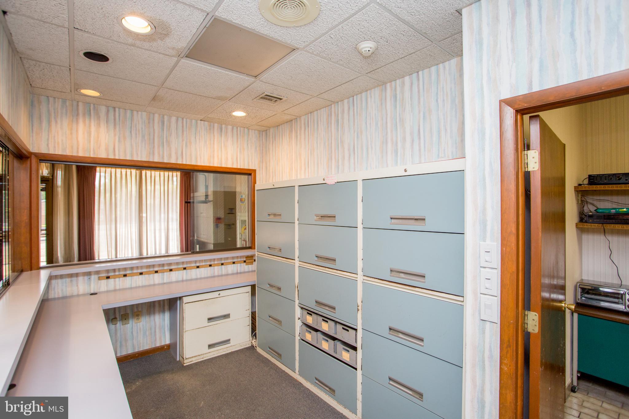 FAIRLESS HILLS - Commercial Sale