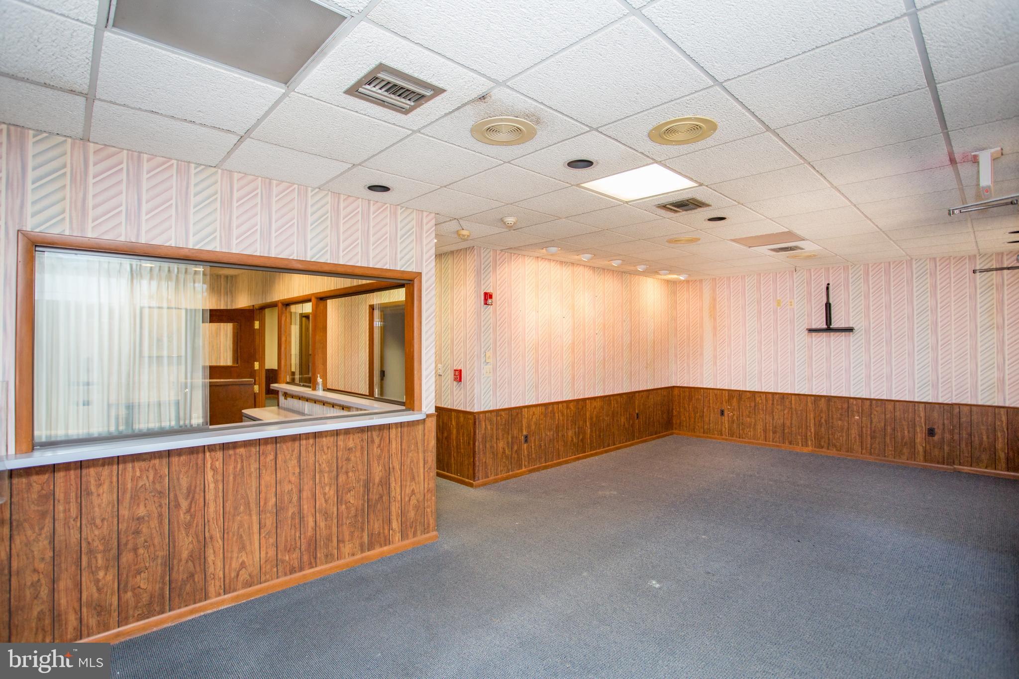 FAIRLESS HILLS - Commercial Sale