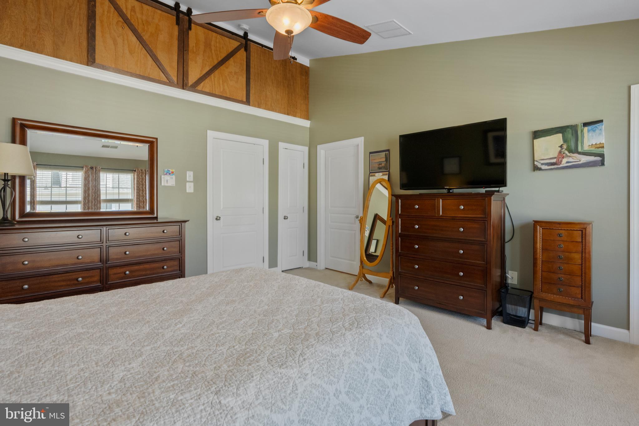 NORTHRIDGE VILLAGE - Residential