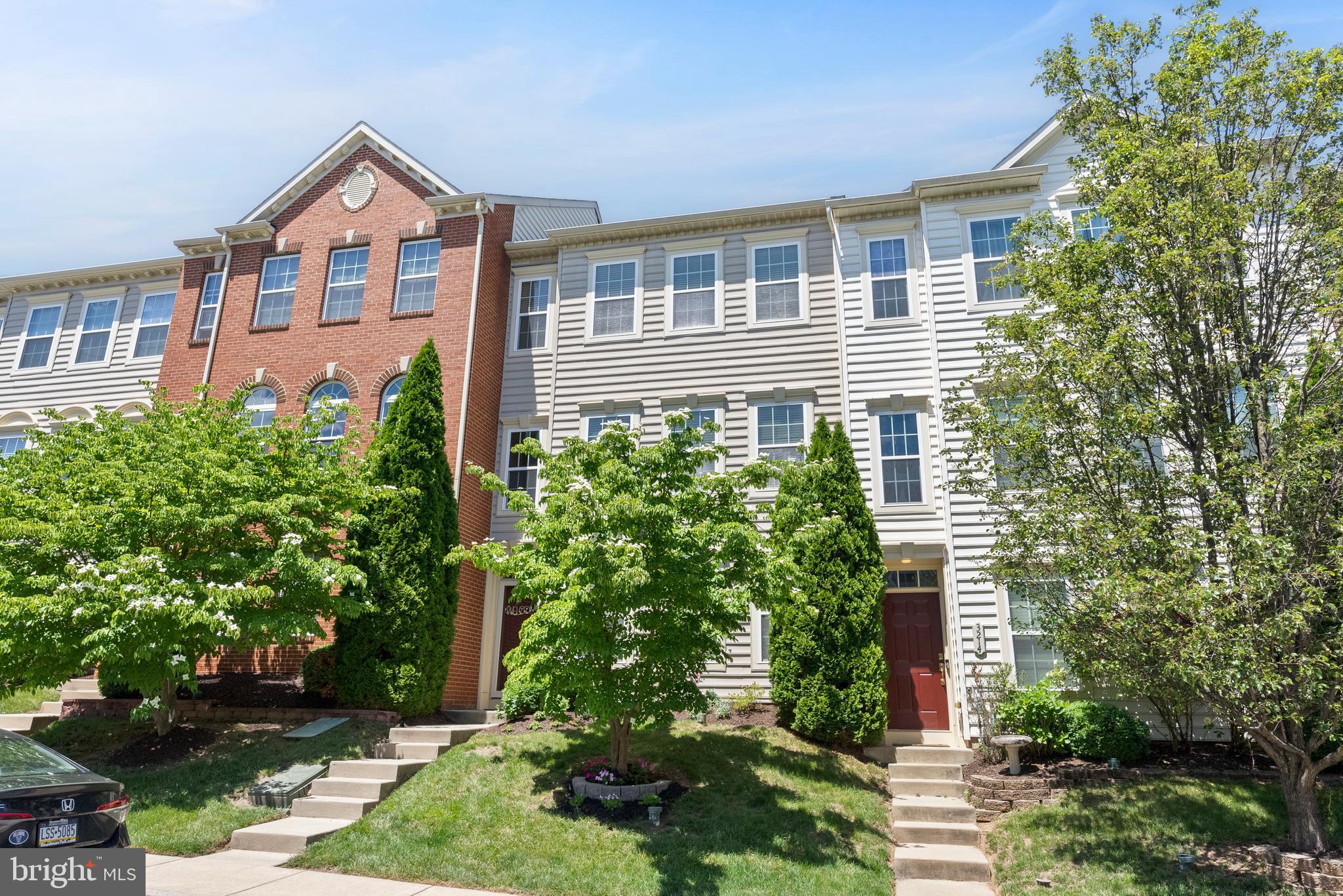 NORTHRIDGE VILLAGE - Residential