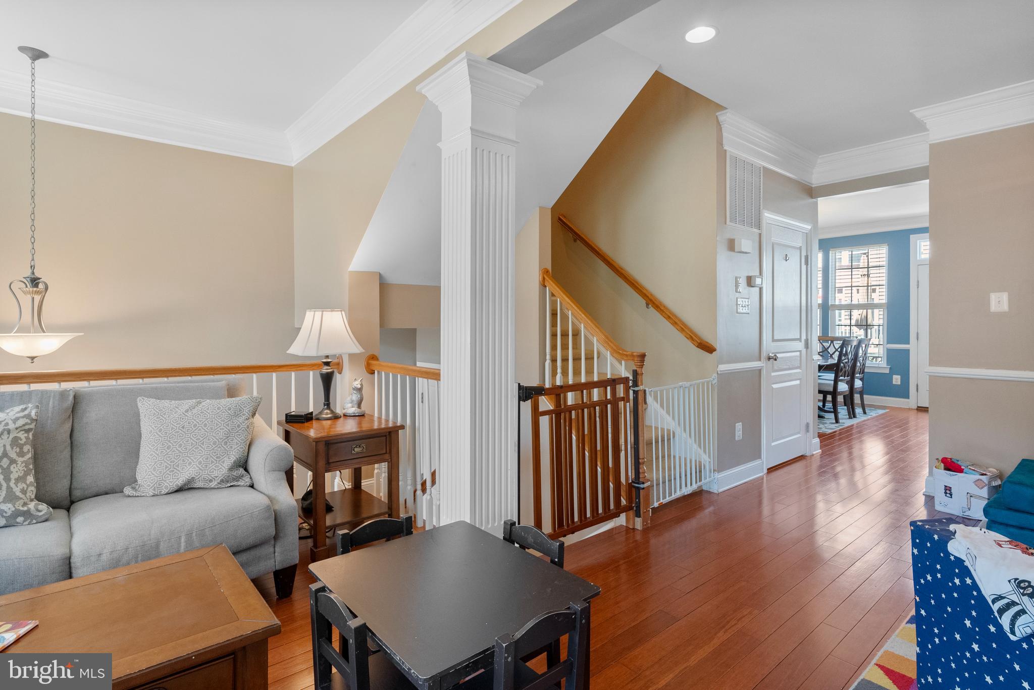 NORTHRIDGE VILLAGE - Residential