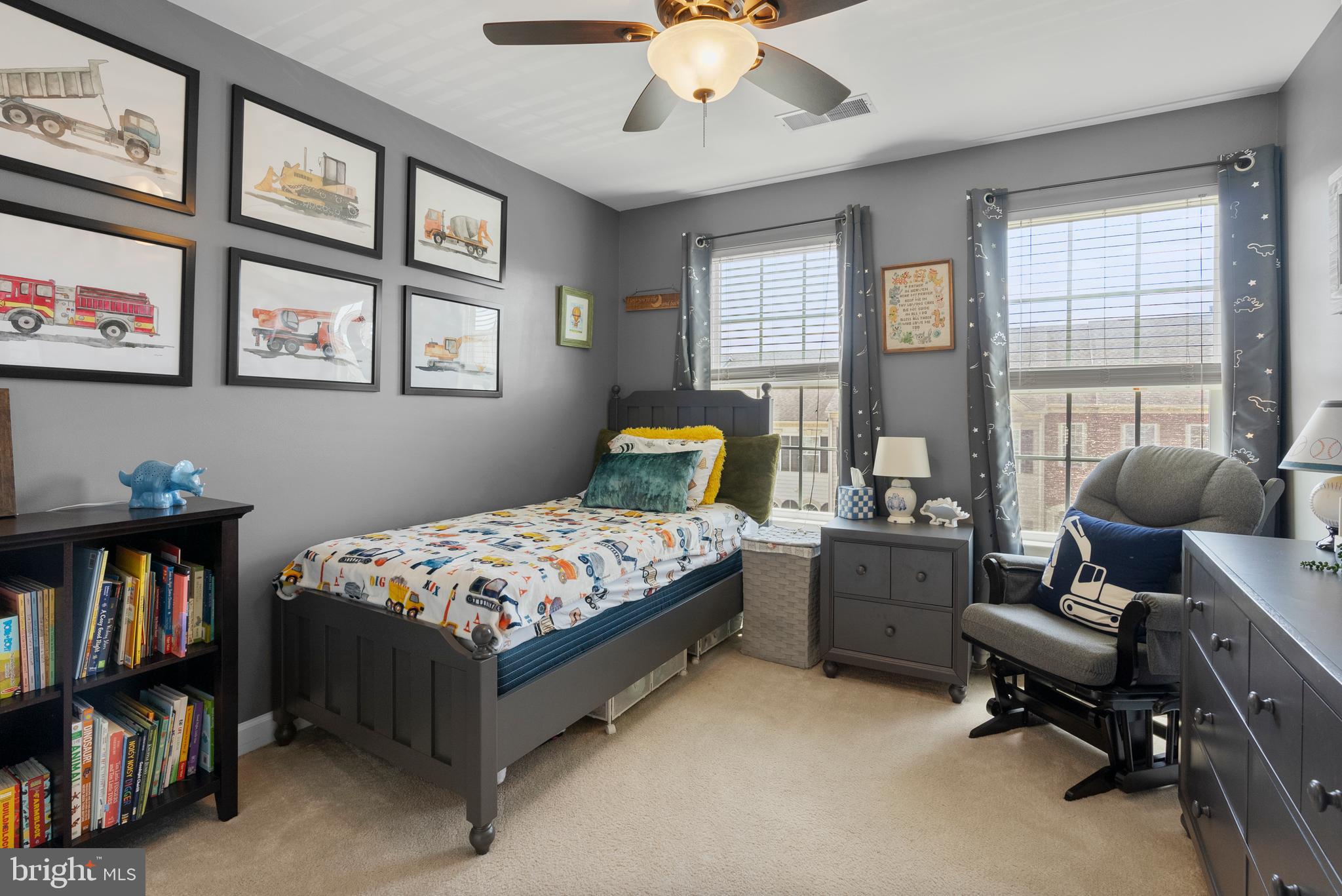 NORTHRIDGE VILLAGE - Residential