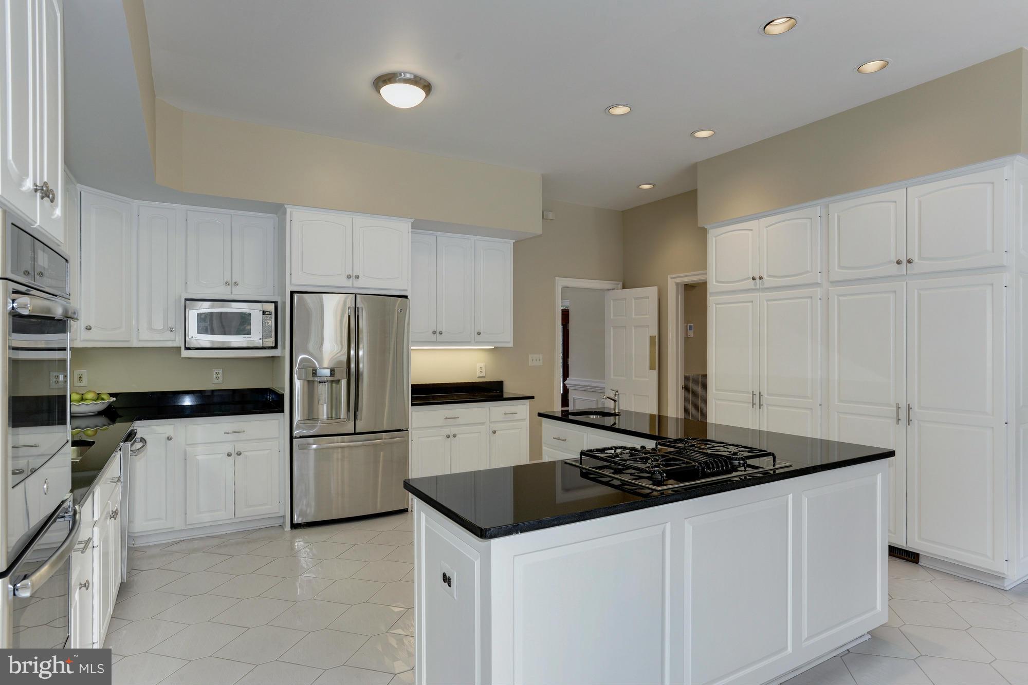 PROSPECT HILLS - Residential