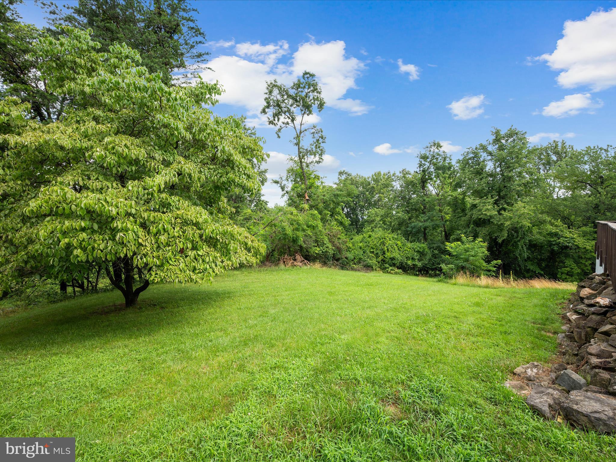 SKYLAND ESTATES - Residential