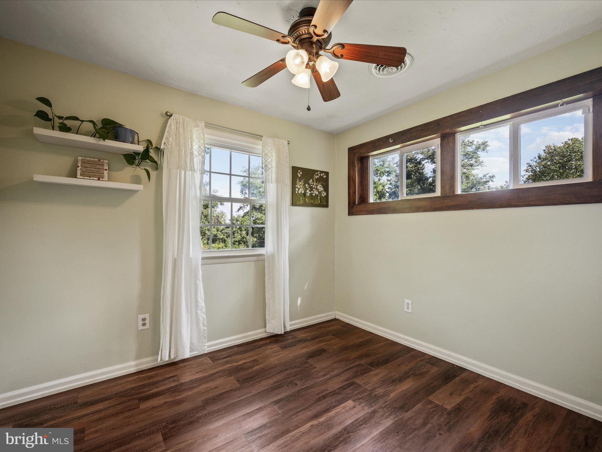 SKYLAND ESTATES - Residential