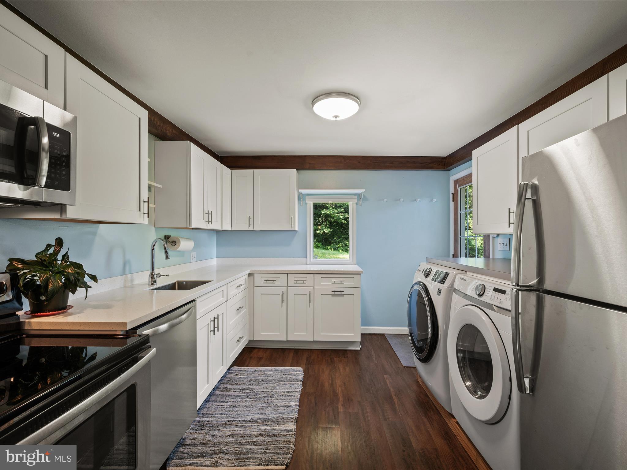 SKYLAND ESTATES - Residential