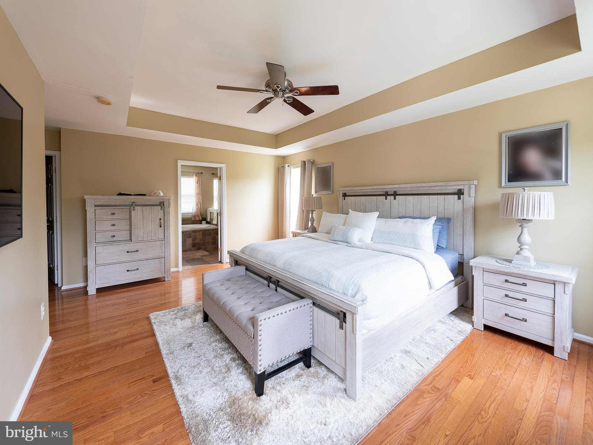 NORTH POINTE - Residential