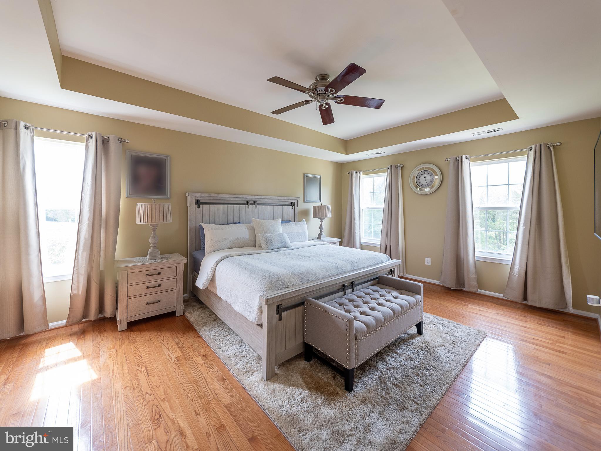 NORTH POINTE - Residential