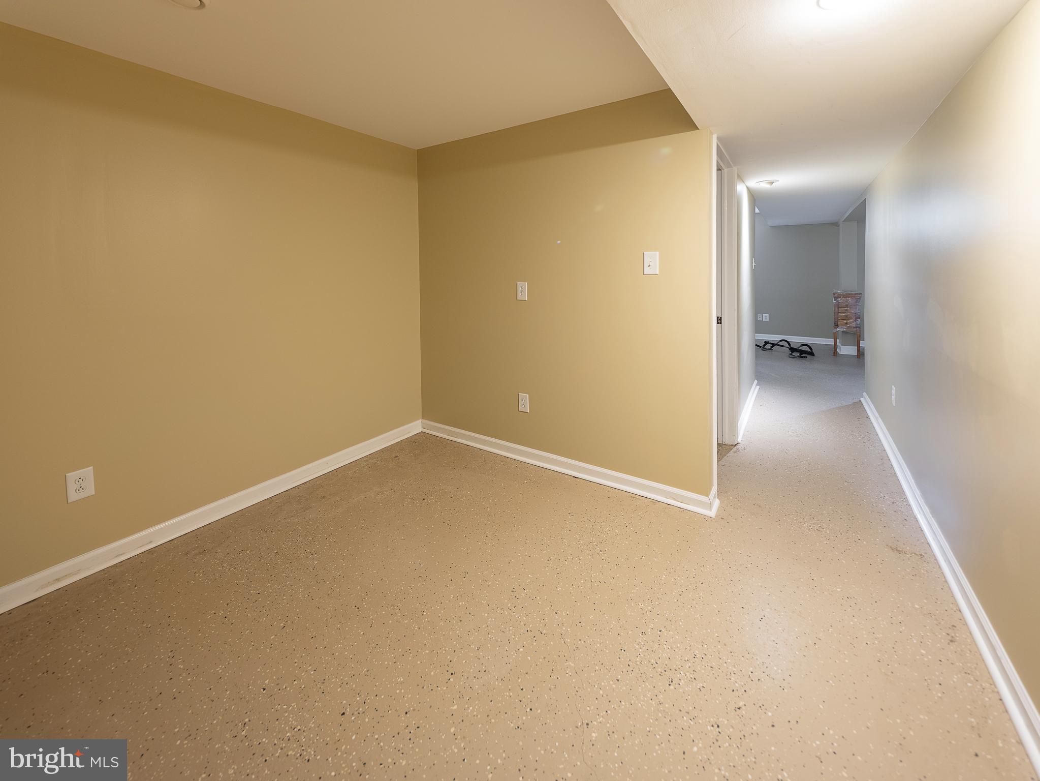 NORTH POINTE - Residential