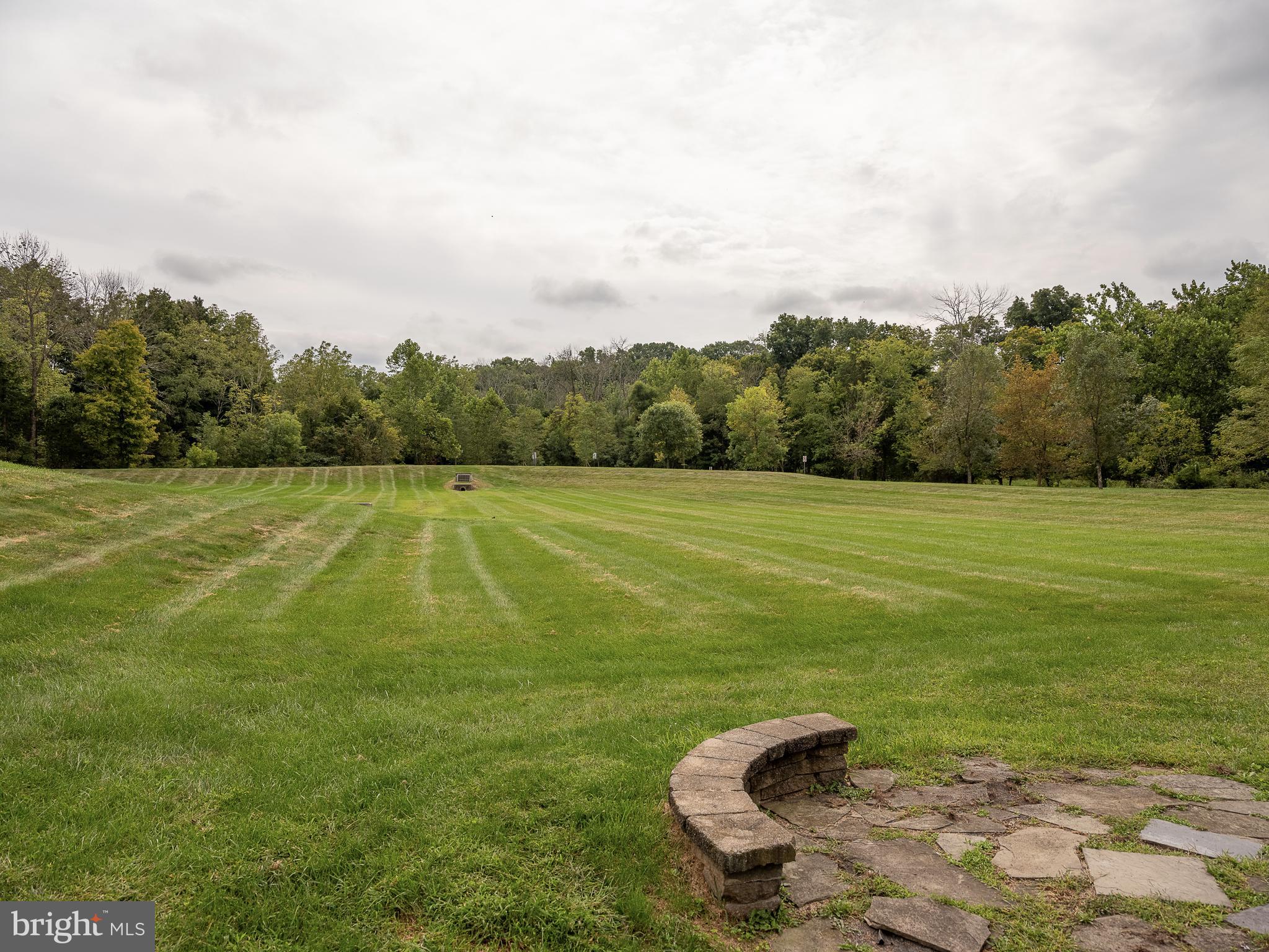 NORTH POINTE - Residential