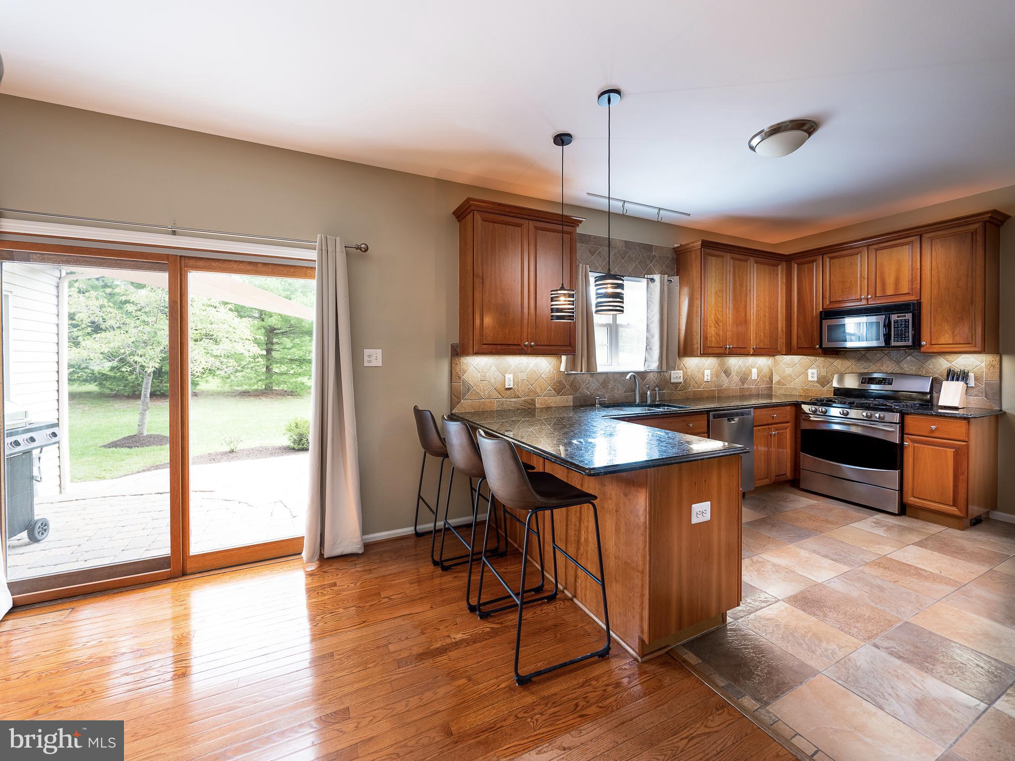 NORTH POINTE - Residential