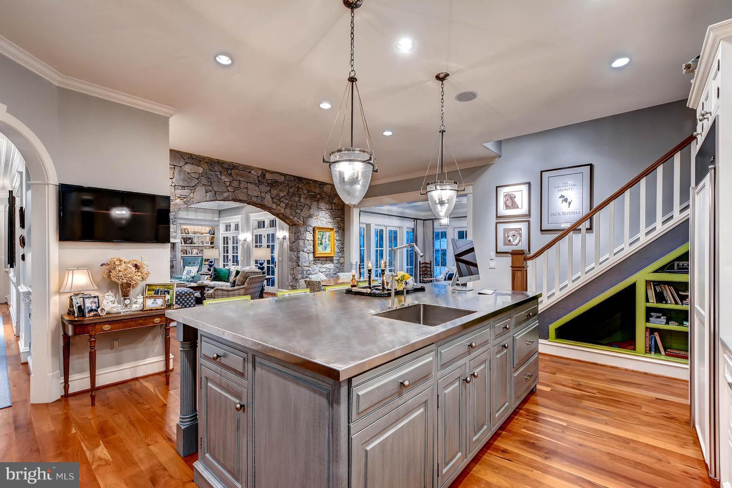 HAMPTON PARK - Residential
