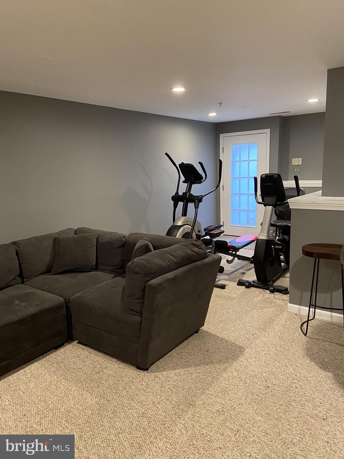 QUAIL RUN SOUTH - Residential