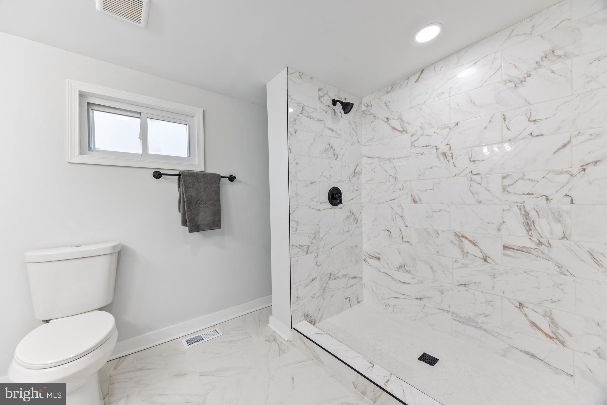 LINDEN HEIGHTS - Residential