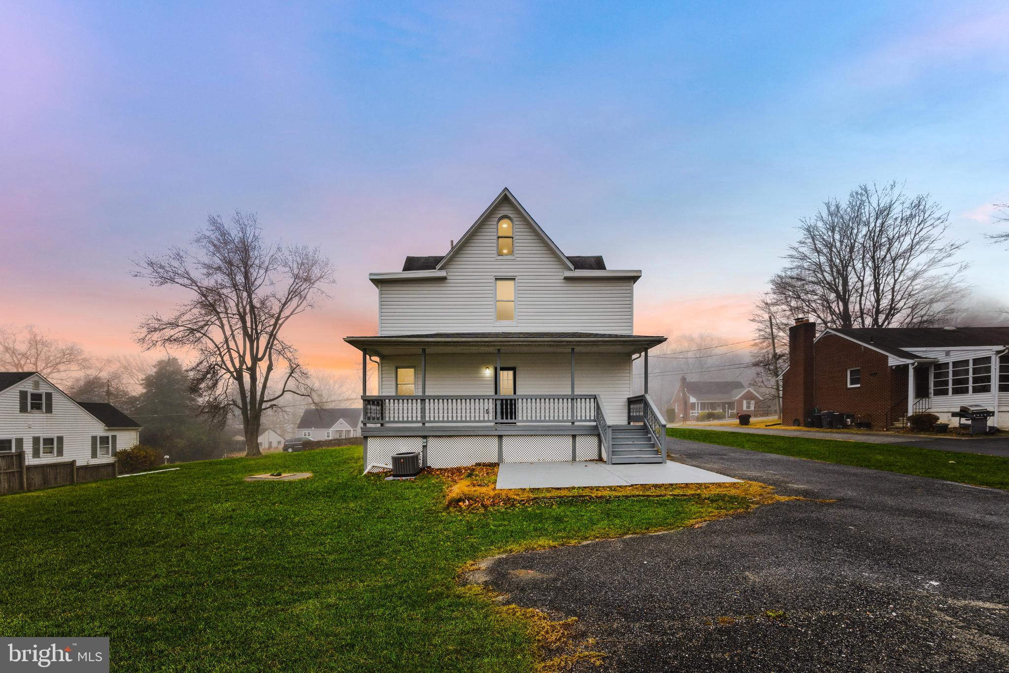 LINDEN HEIGHTS - Residential