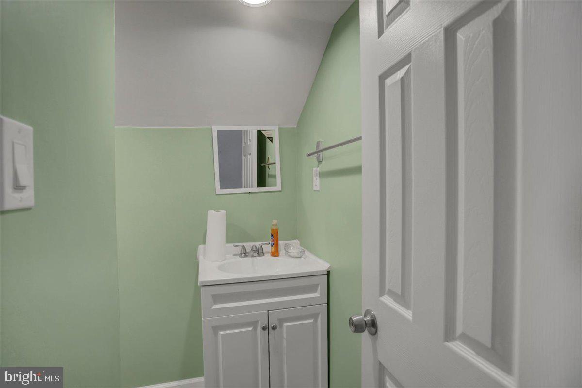 HAGERSTOWN - Residential