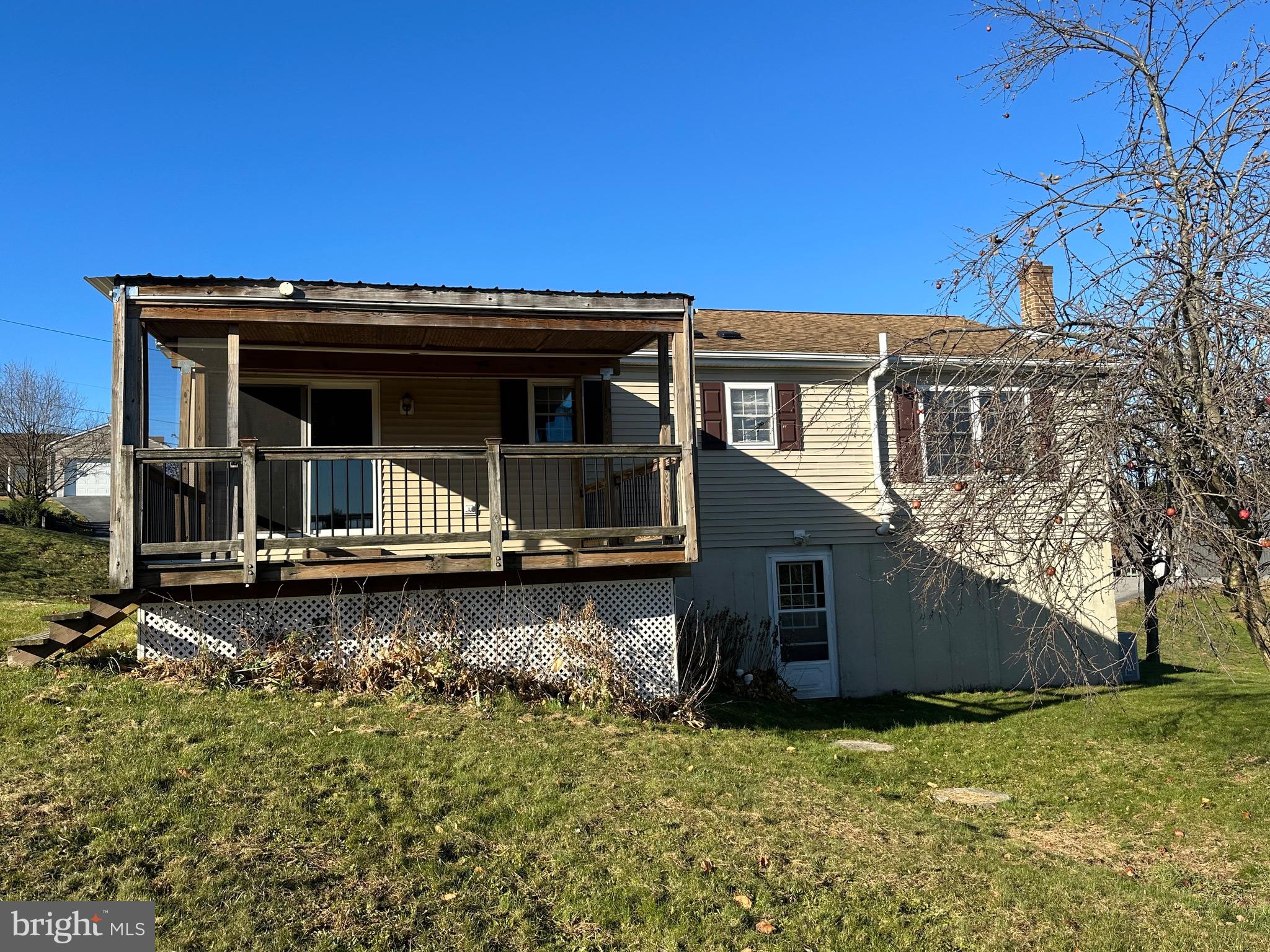 LAKE WYNONAH - Residential Lease