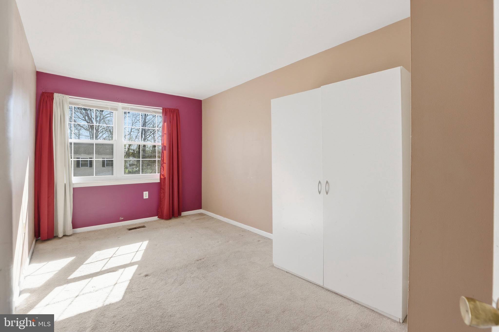 KINGS POINT - Residential