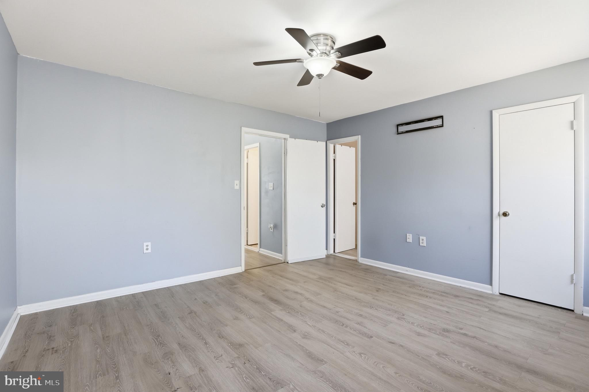 KINGS POINT - Residential