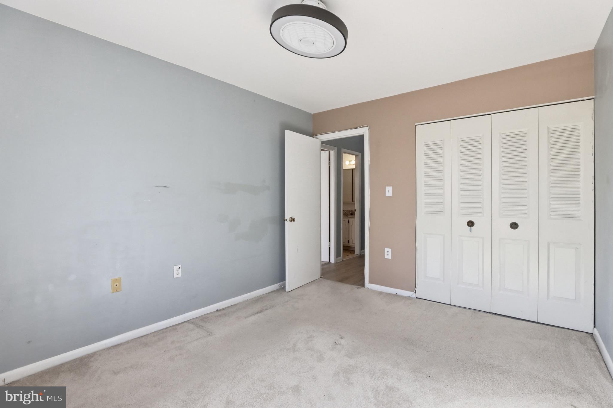 KINGS POINT - Residential