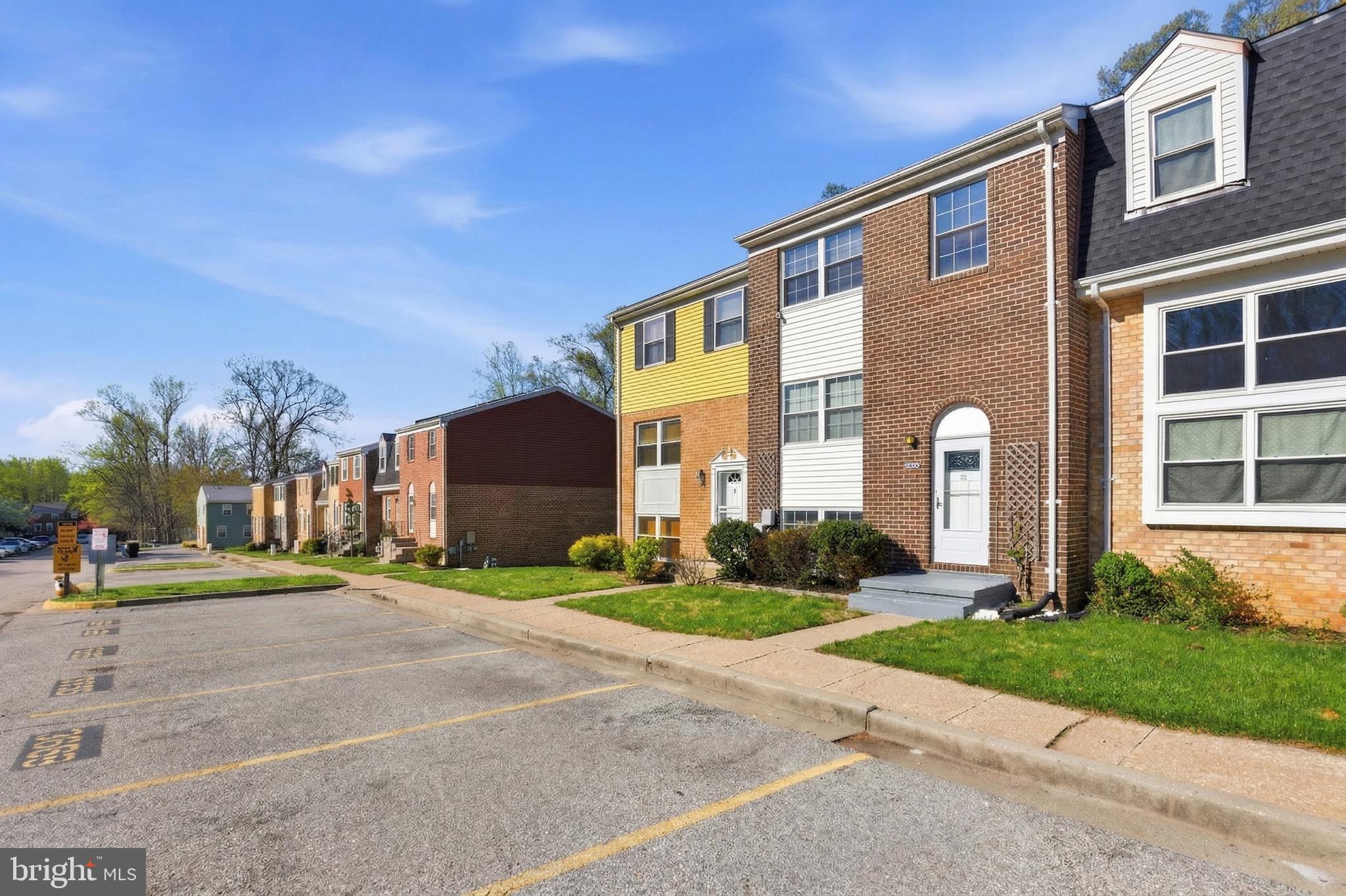 KINGS POINT - Residential