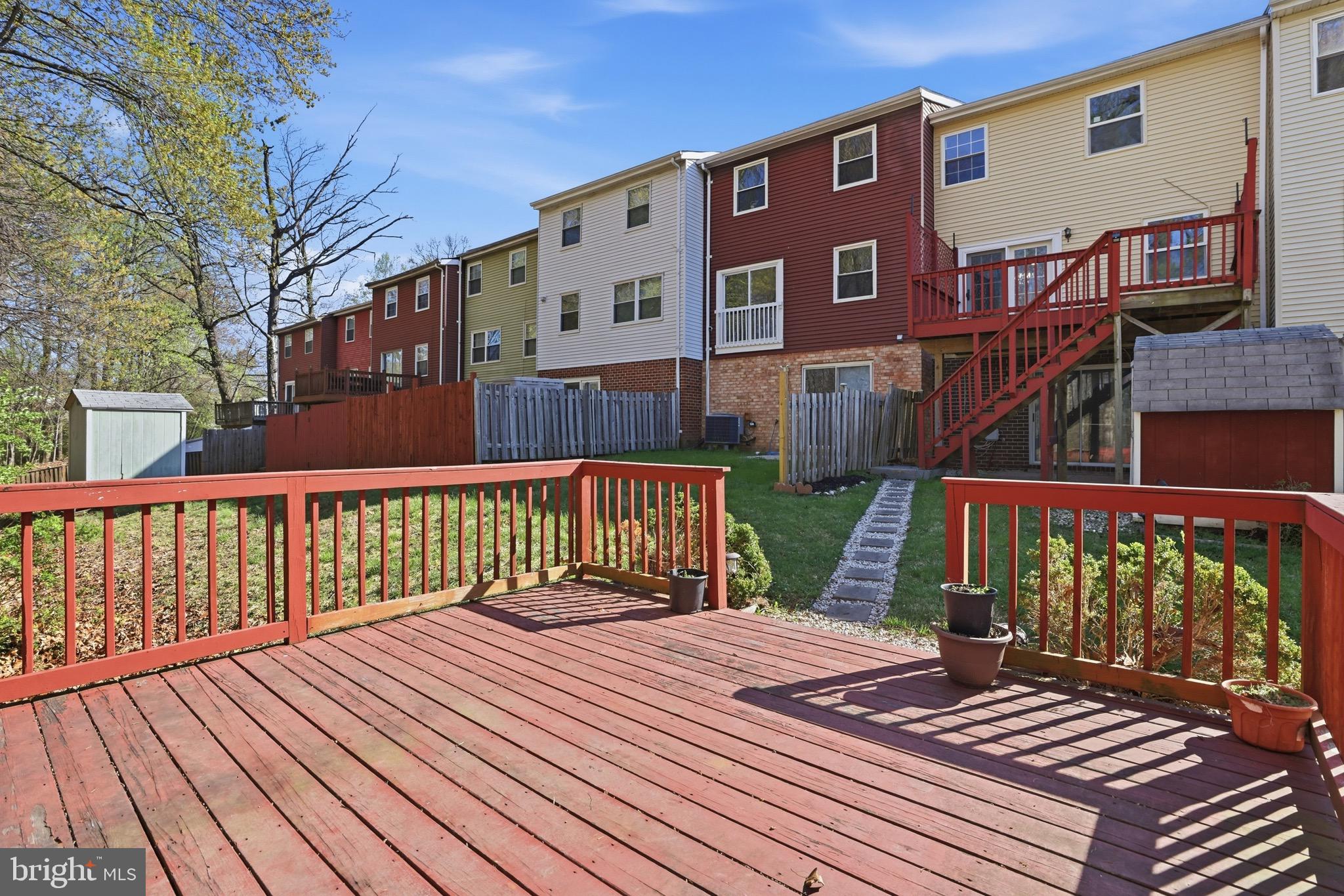 KINGS POINT - Residential