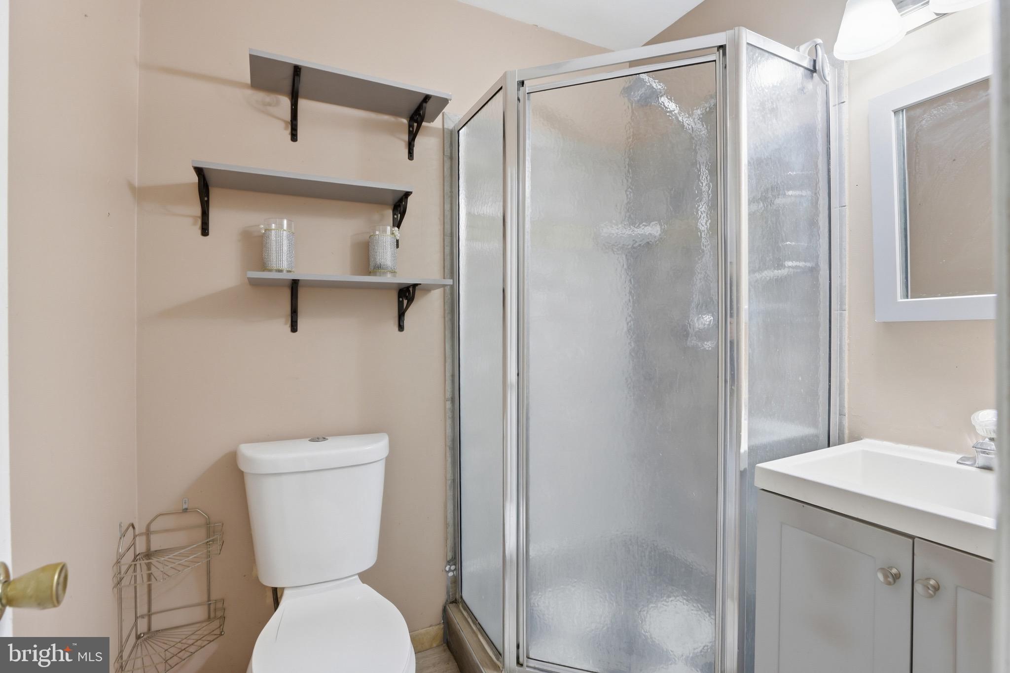 KINGS POINT - Residential