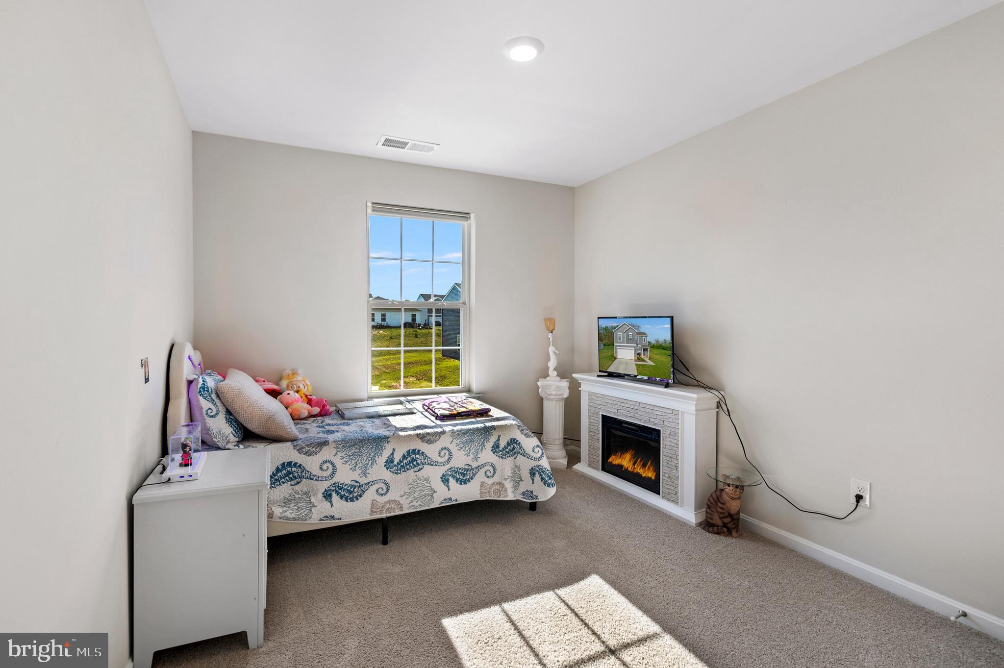 TOLLHOUSE WOODS - Residential