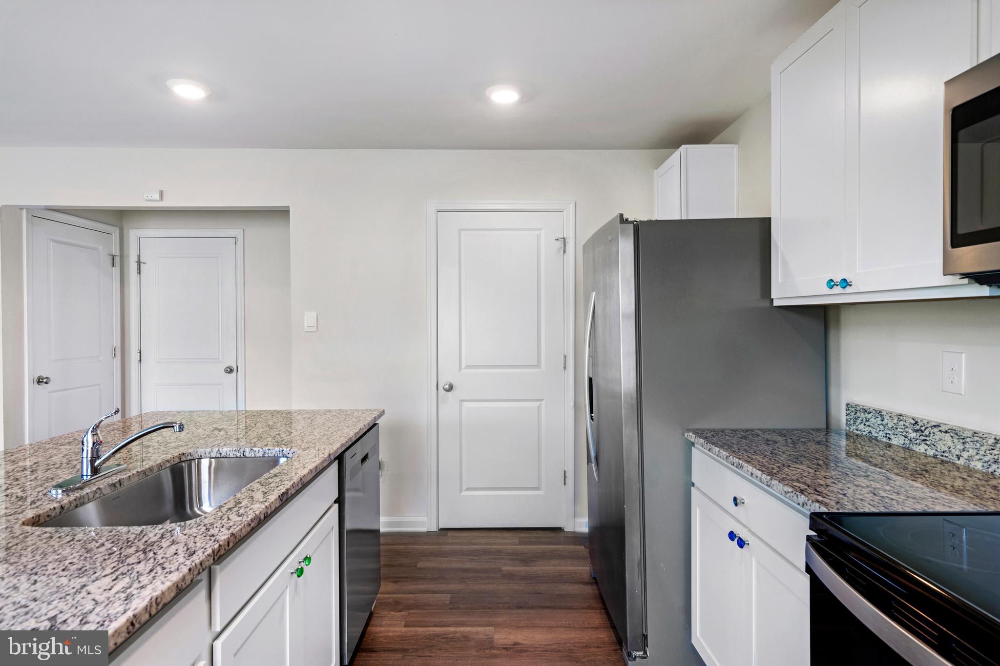 TOLLHOUSE WOODS - Residential