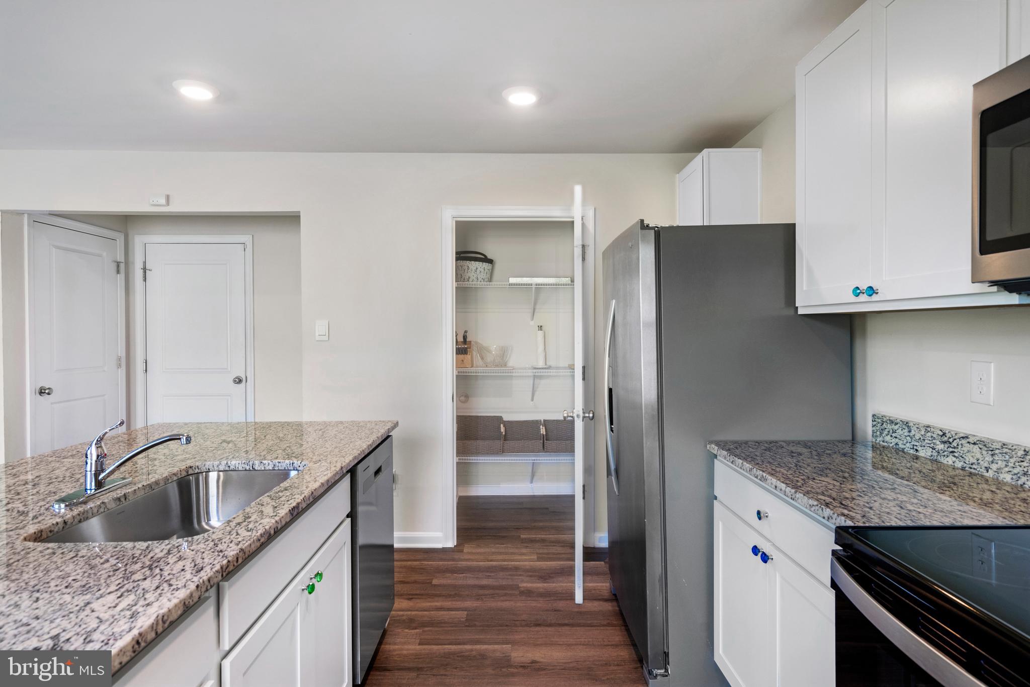 TOLLHOUSE WOODS - Residential