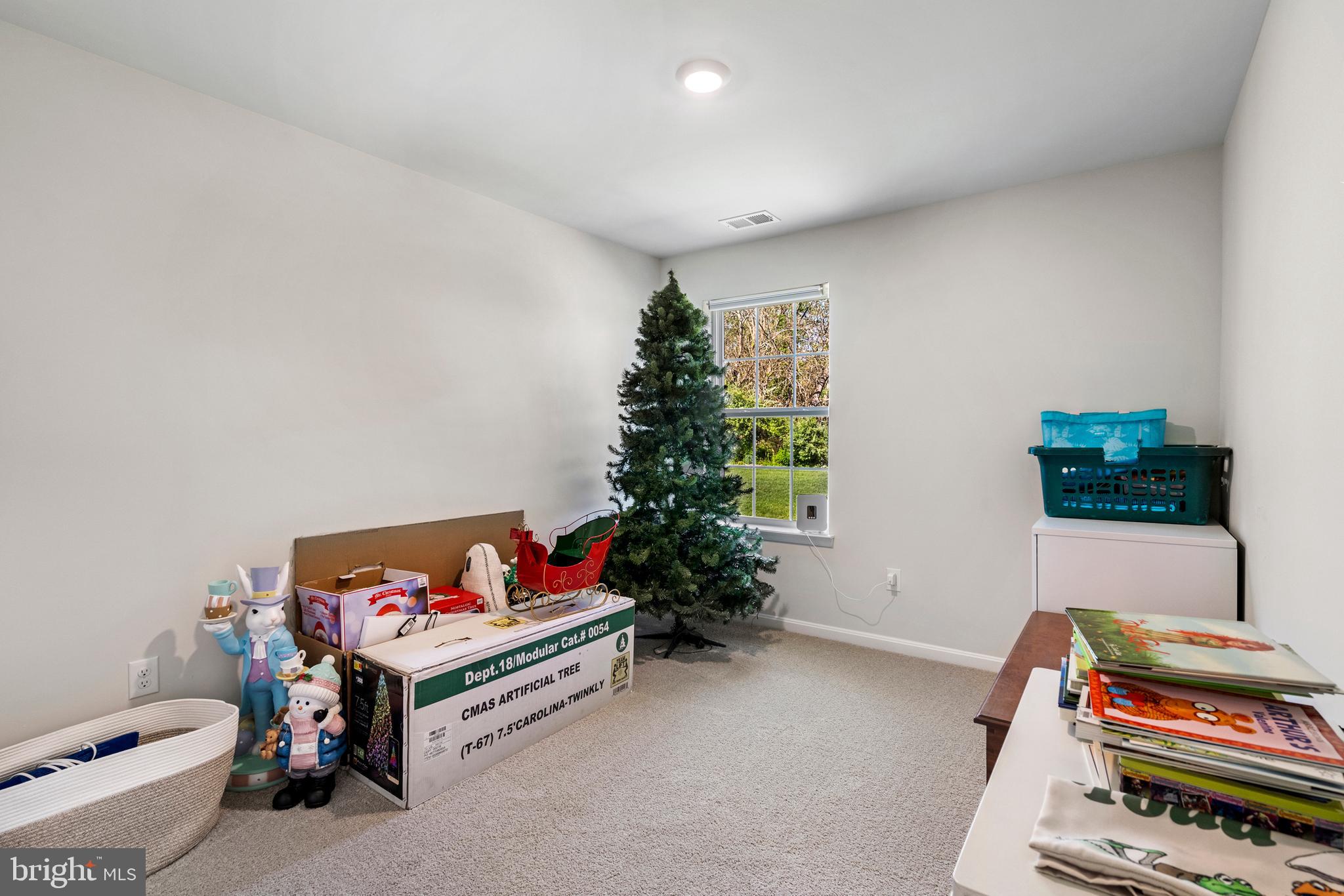 TOLLHOUSE WOODS - Residential