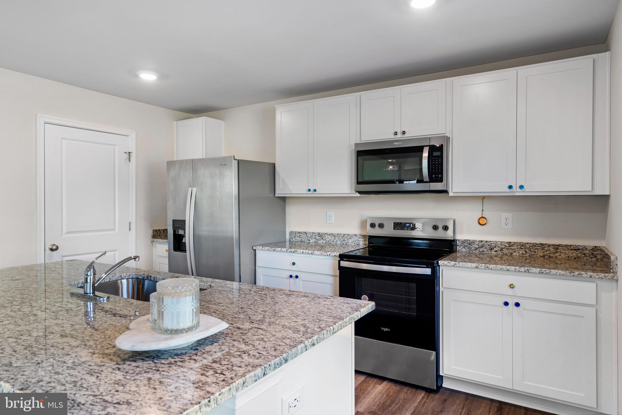 TOLLHOUSE WOODS - Residential