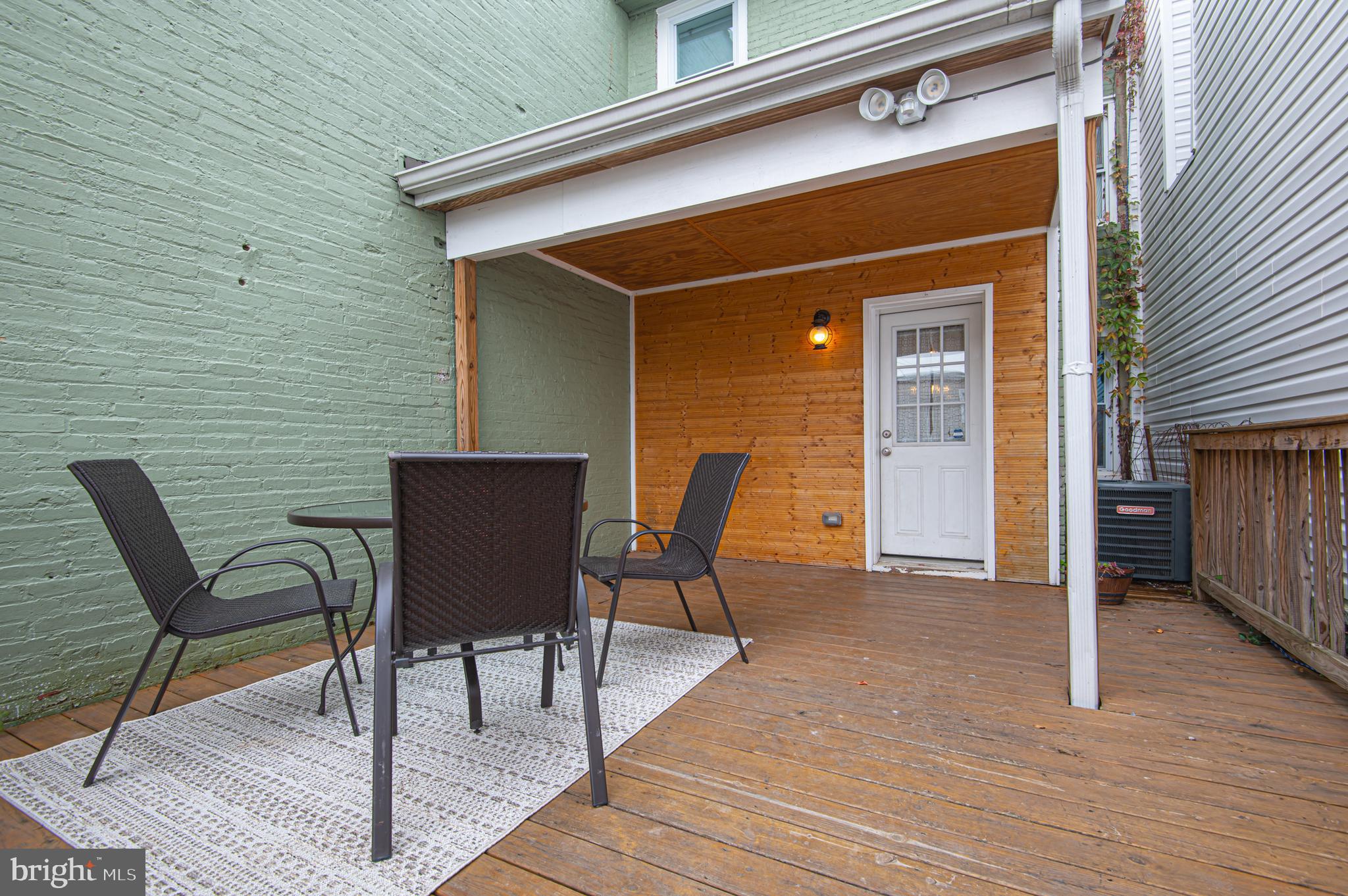 HAMPDEN HISTORIC DISTRICT - Residential