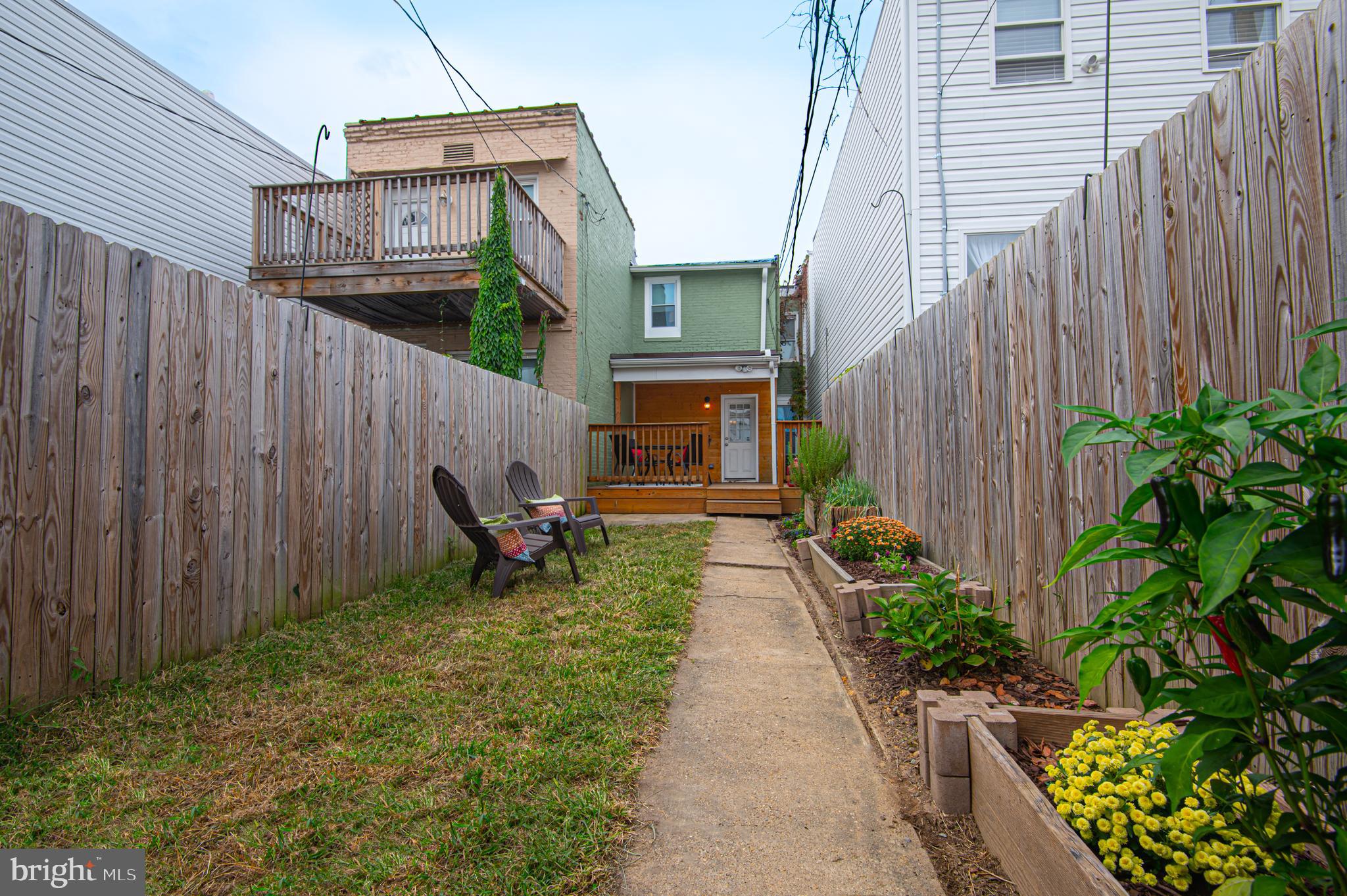 HAMPDEN HISTORIC DISTRICT - Residential