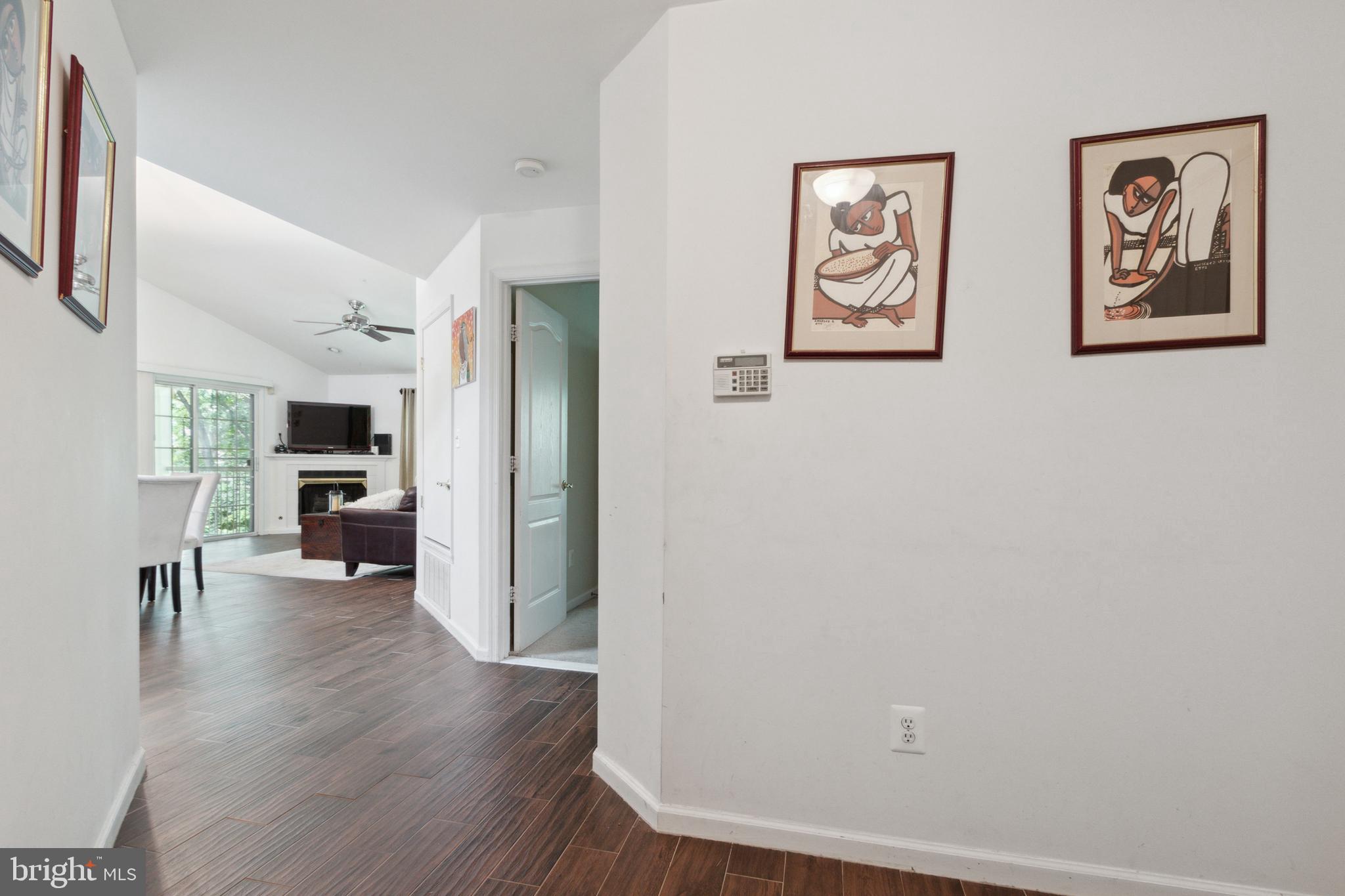 ISLAND CREEK - Residential