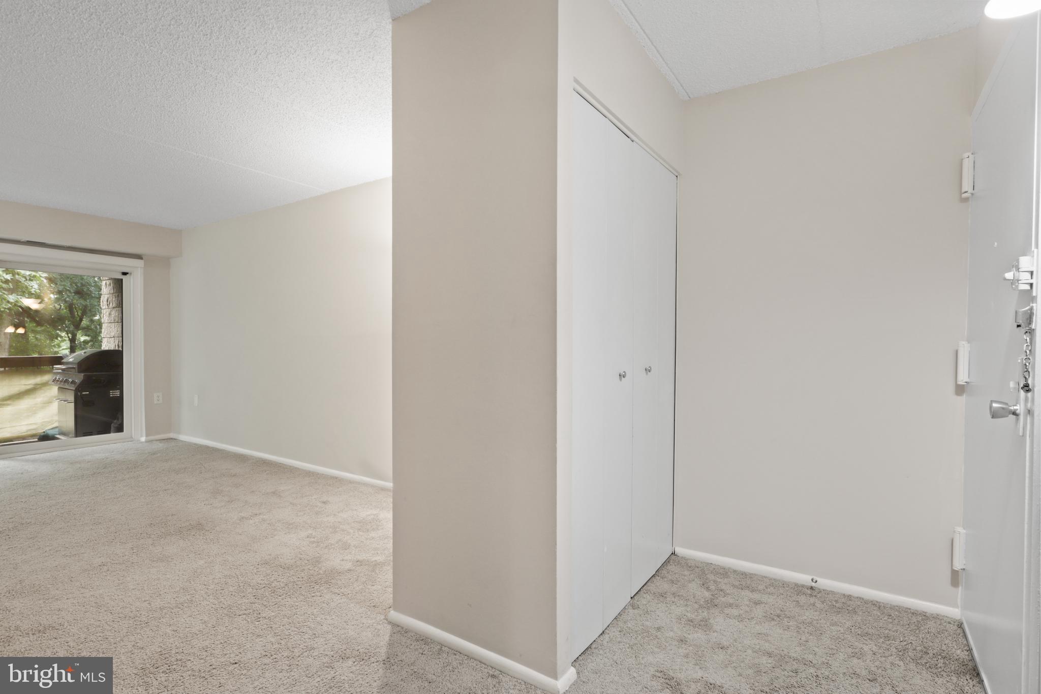 ALEXANDRIA OVERLOOK - Residential Lease