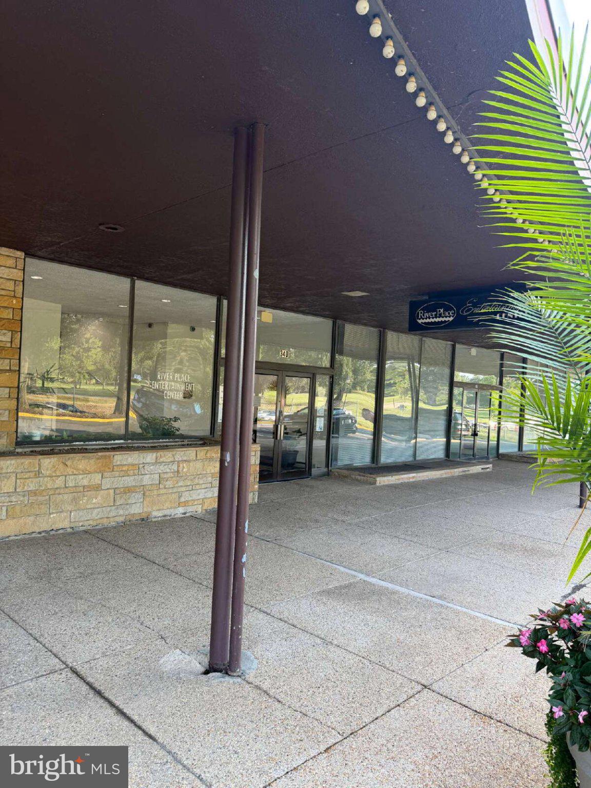 1111 N ARLINGTON BOULEVARD 536