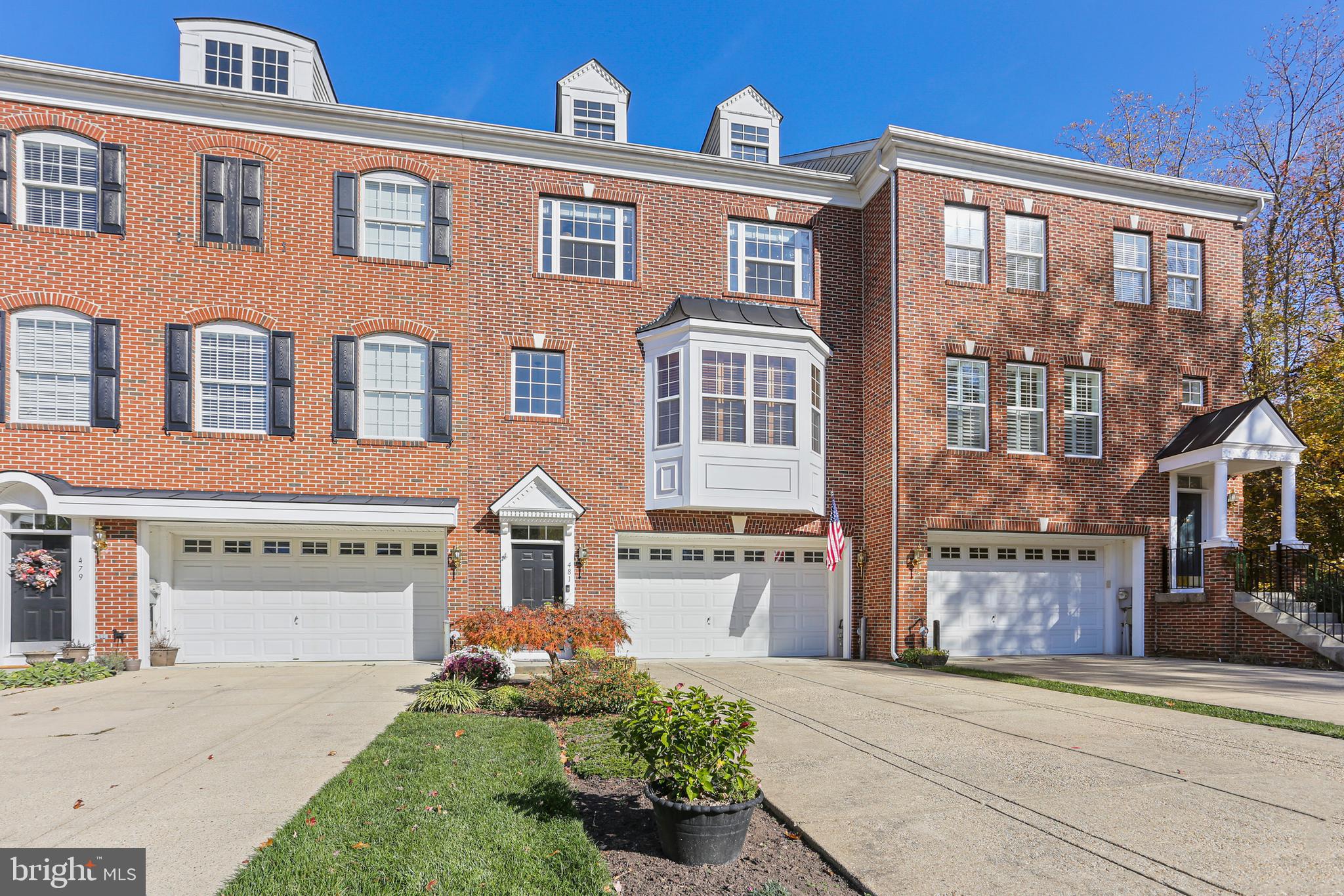 SOUTH RIVER COLONY - Residential