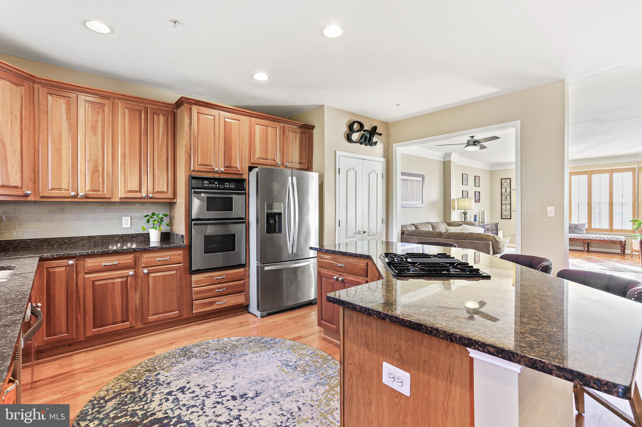 SOUTH RIVER COLONY - Residential