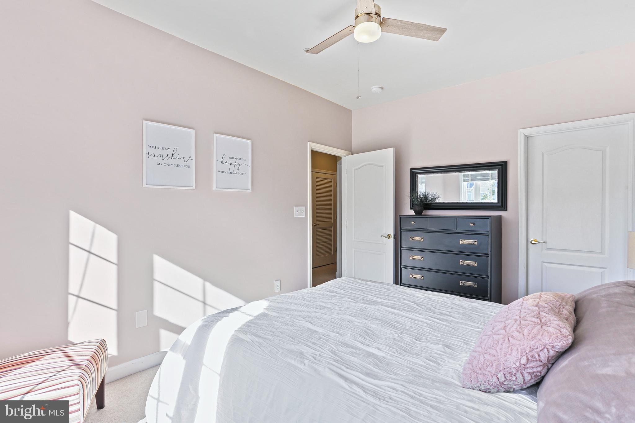 SOUTH RIVER COLONY - Residential