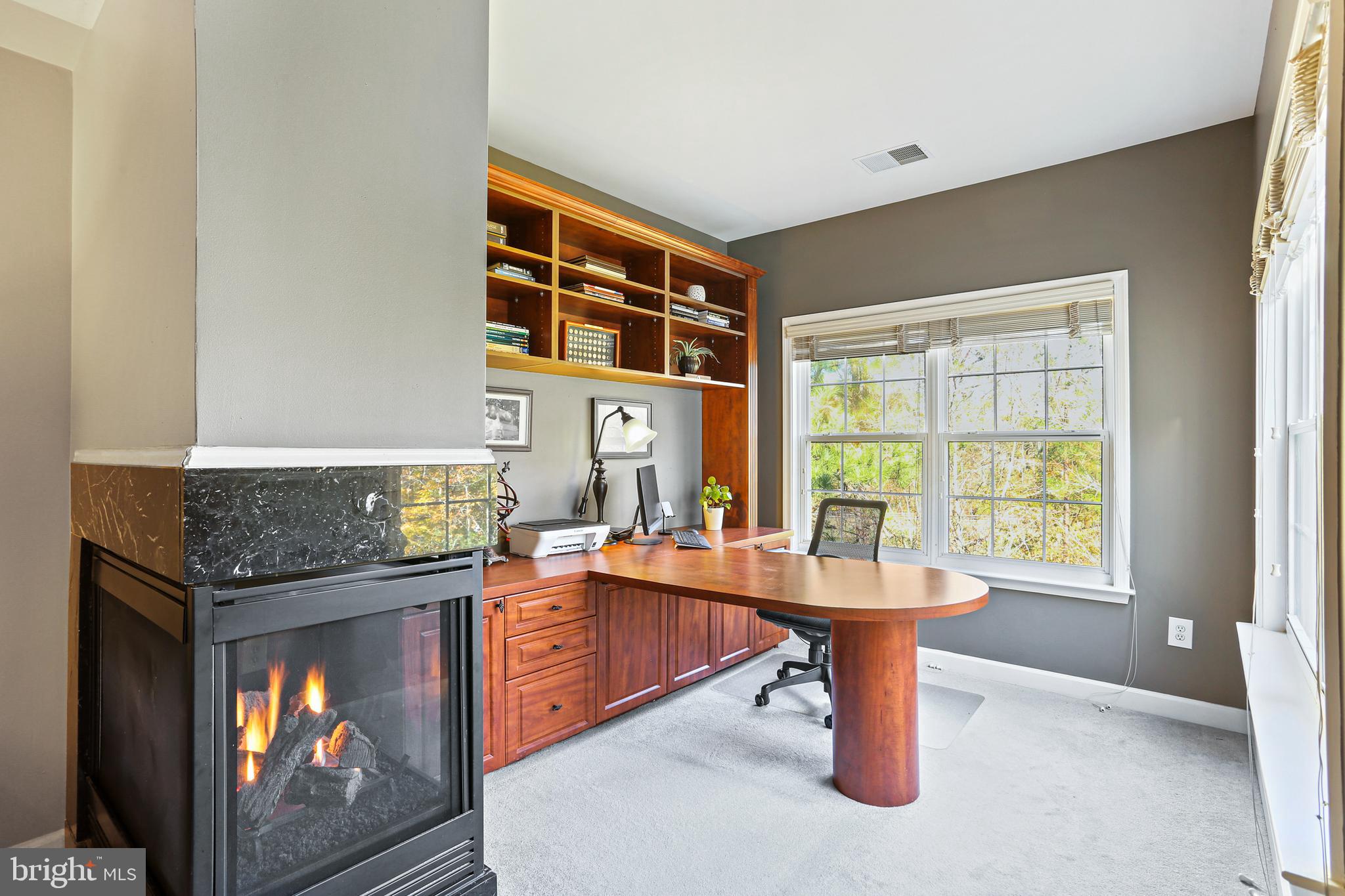 SOUTH RIVER COLONY - Residential