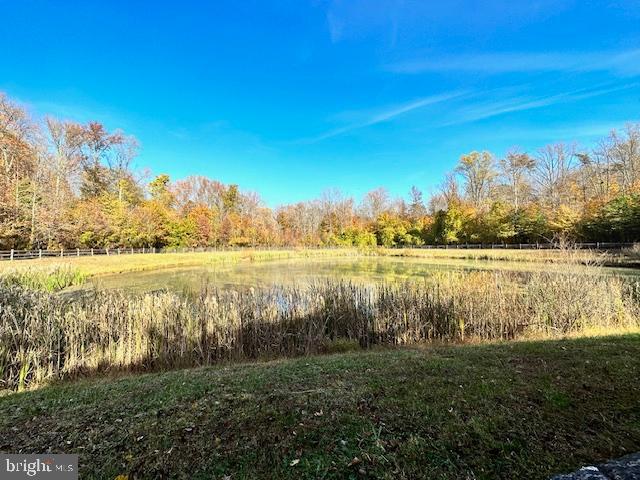 SOUTH RIVER COLONY - Residential