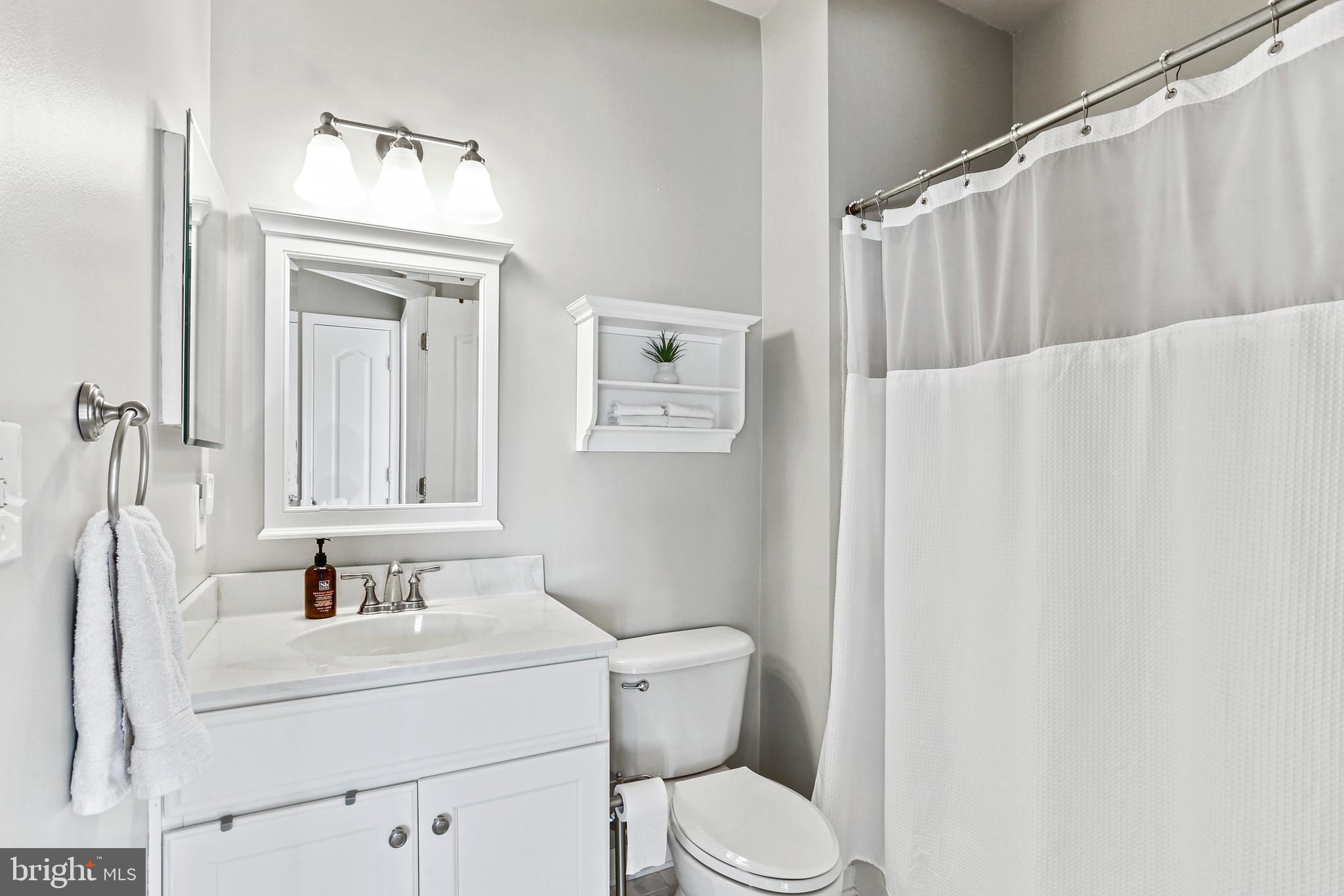 SOUTH RIVER COLONY - Residential