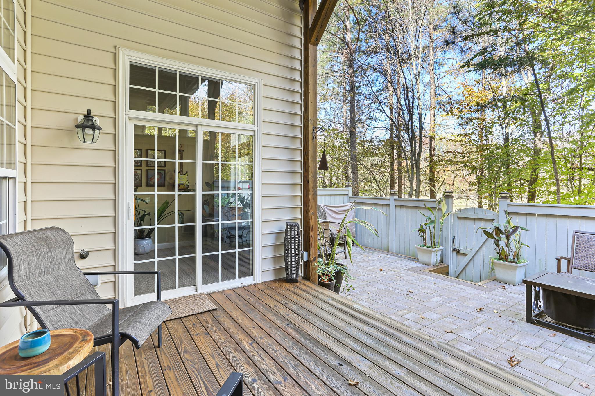 SOUTH RIVER COLONY - Residential